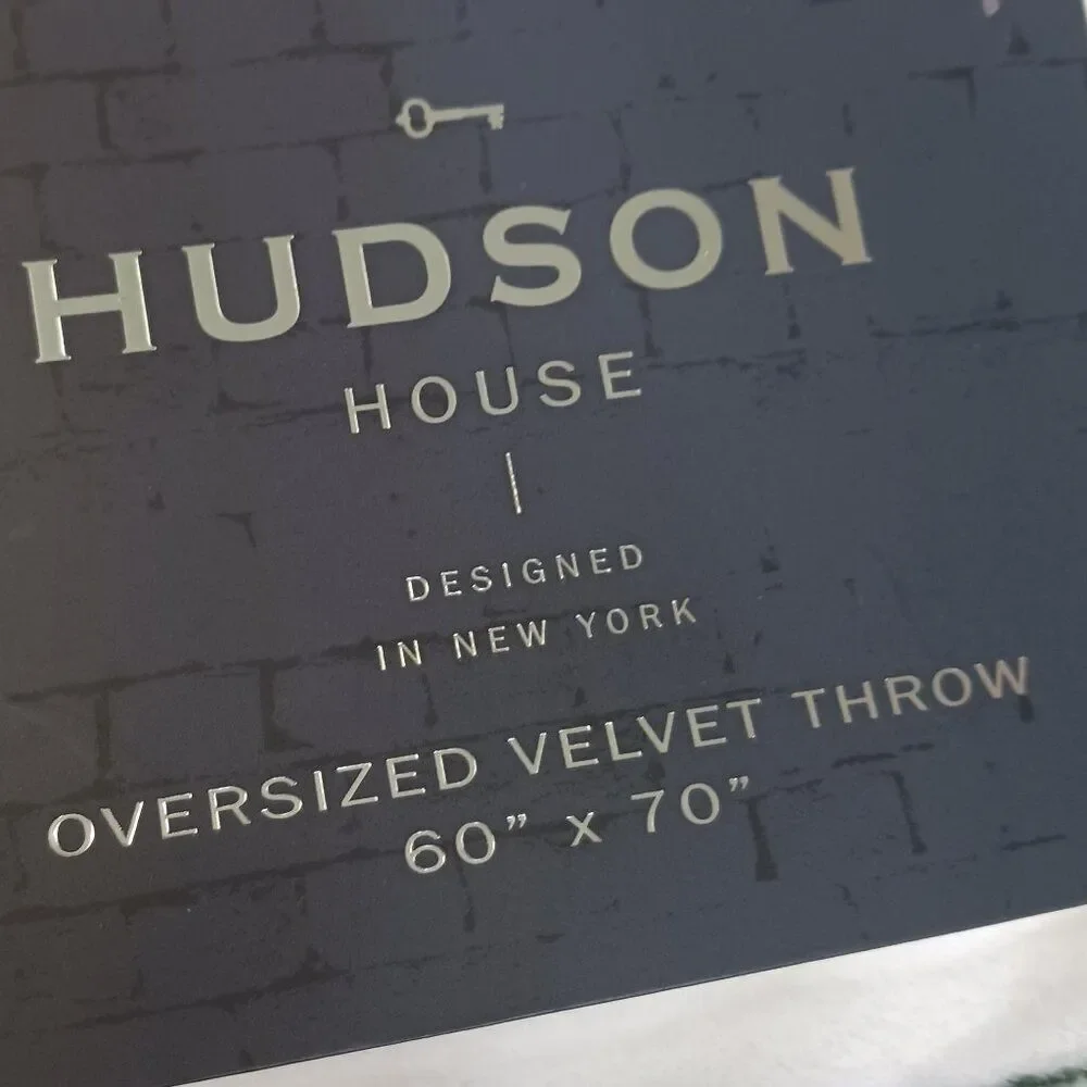 Hudson House Oversized Velvet Throw/ Blanket size 60in x 70in